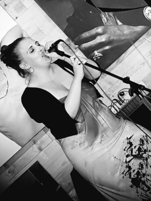 Jessica Urbani photo 1